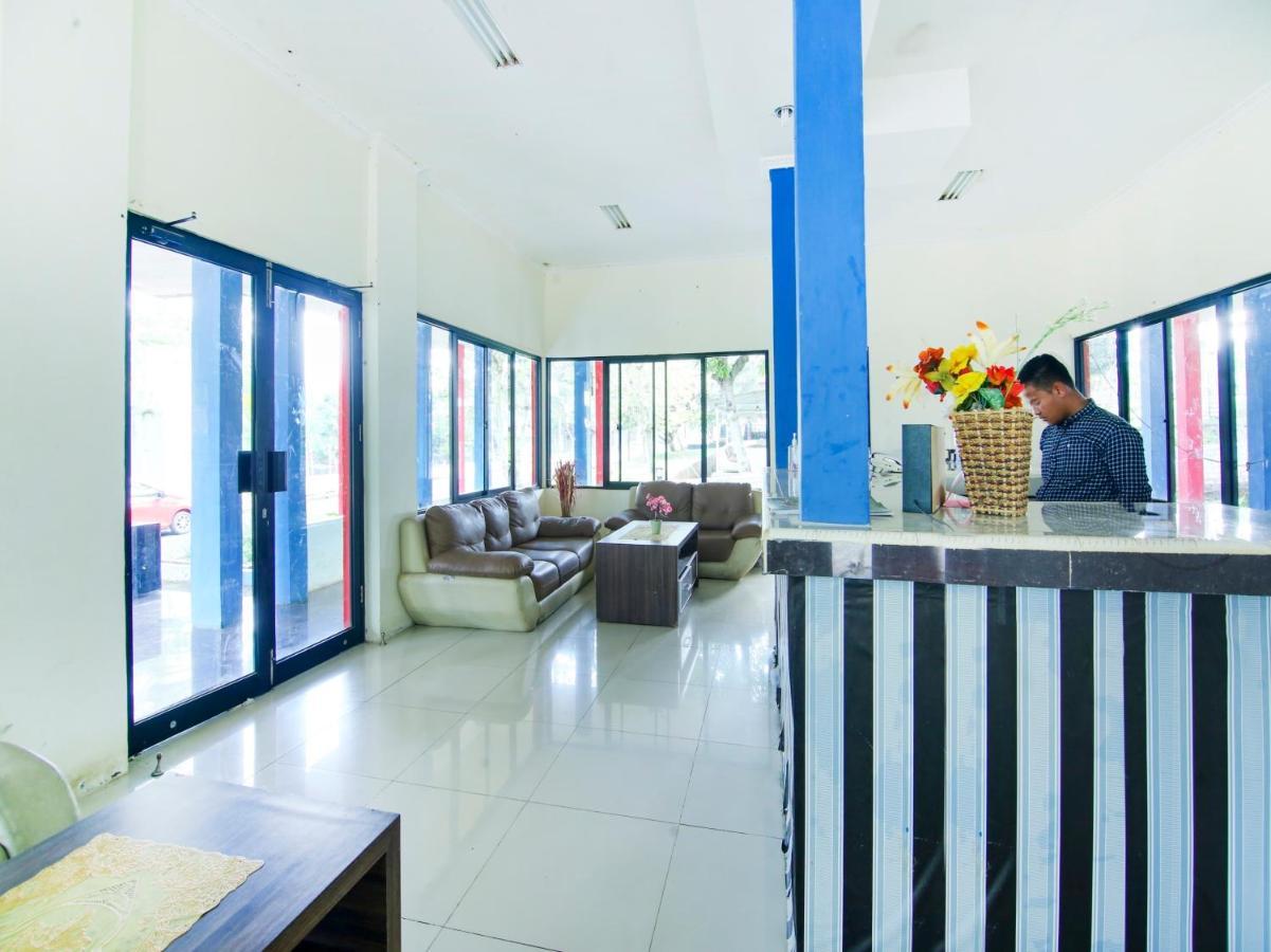 Oyo 3475 Villa Ex Mtq Pagaralam Bagian luar foto