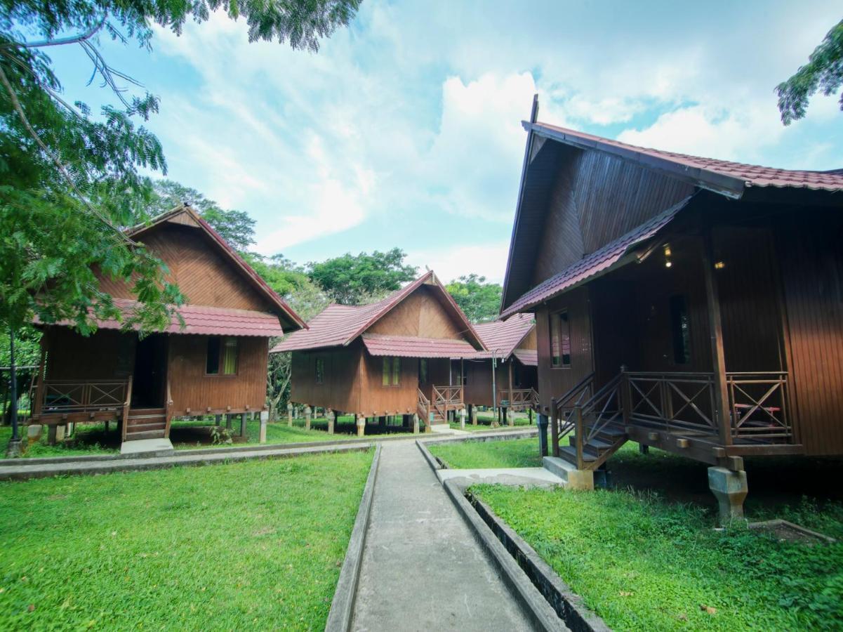 Oyo 3475 Villa Ex Mtq Pagaralam Bagian luar foto